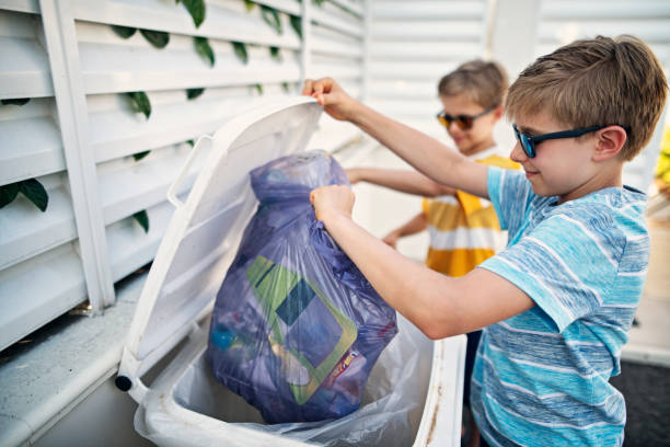 Best Basement Cleanout Services  in Manistique, MI