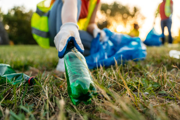 Best Commercial Cleanout Services  in Manistique, MI